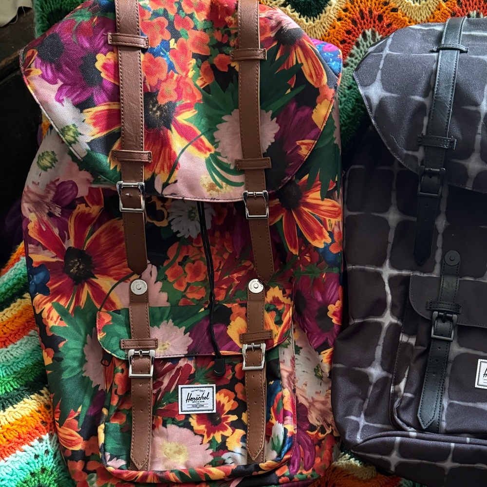 Herschel Little America Backpack - In Bloom NWT